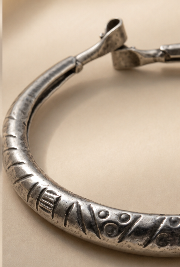 Silver Replica Geometric Engraved Tubular Hasli Choker Necklace