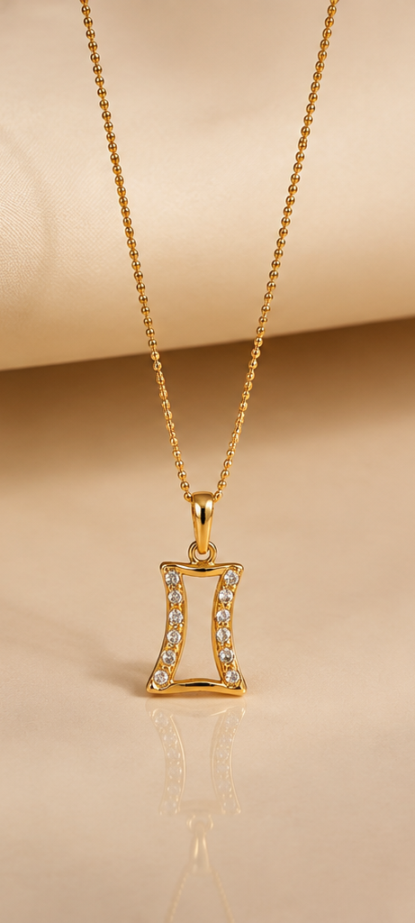 The Aurora Frame Pendant – Anti-Tarnish & Waterproof Gold Necklace
