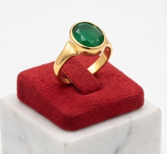Vintage-Inspired Gold-Tone & Faceted Ruby-Hued Statement Ring