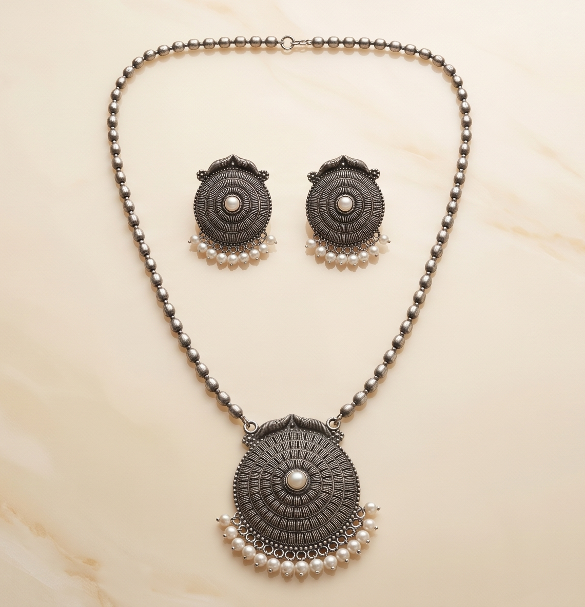 Rajnandini (রাজনন্দিনী) | Silver Replica Beaded Mala & Sunburst Medallion Pearl Pendant Set